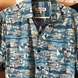 Tommy Bahama Artist Series collar T-shirt